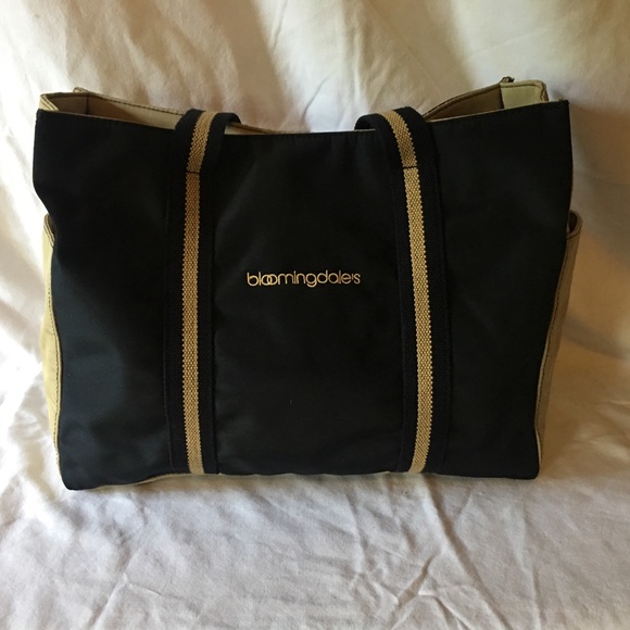 Bloomingdale's Handbags - BLOOMINGDALES TOTE